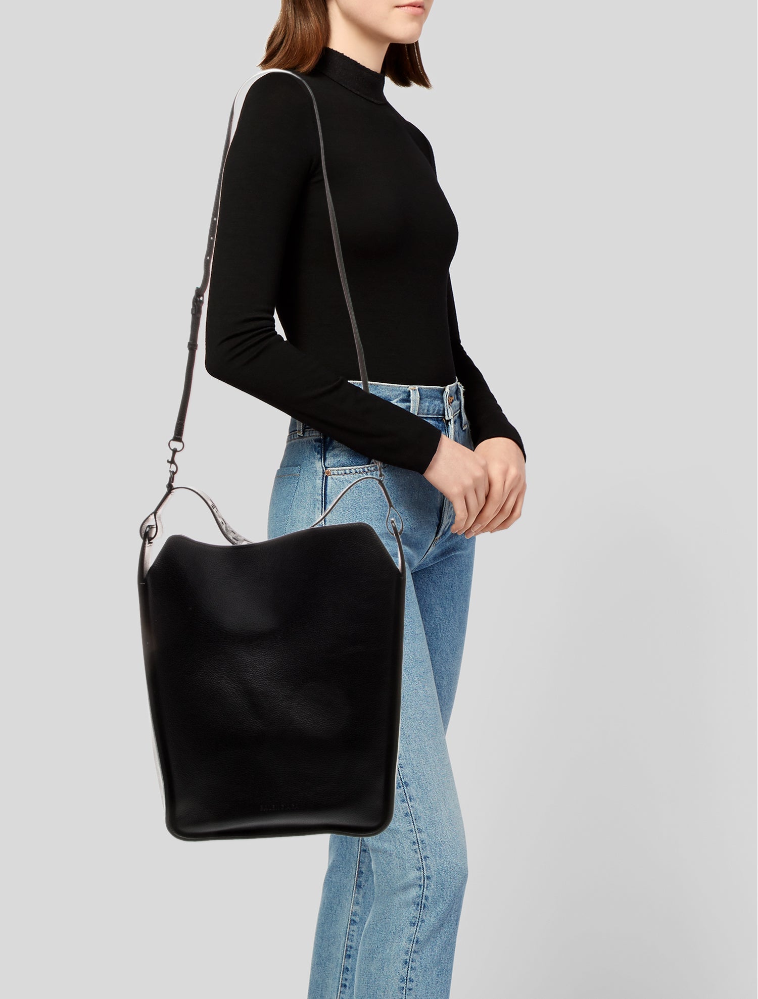 Balenciaga Leather Bucket Bag Medium