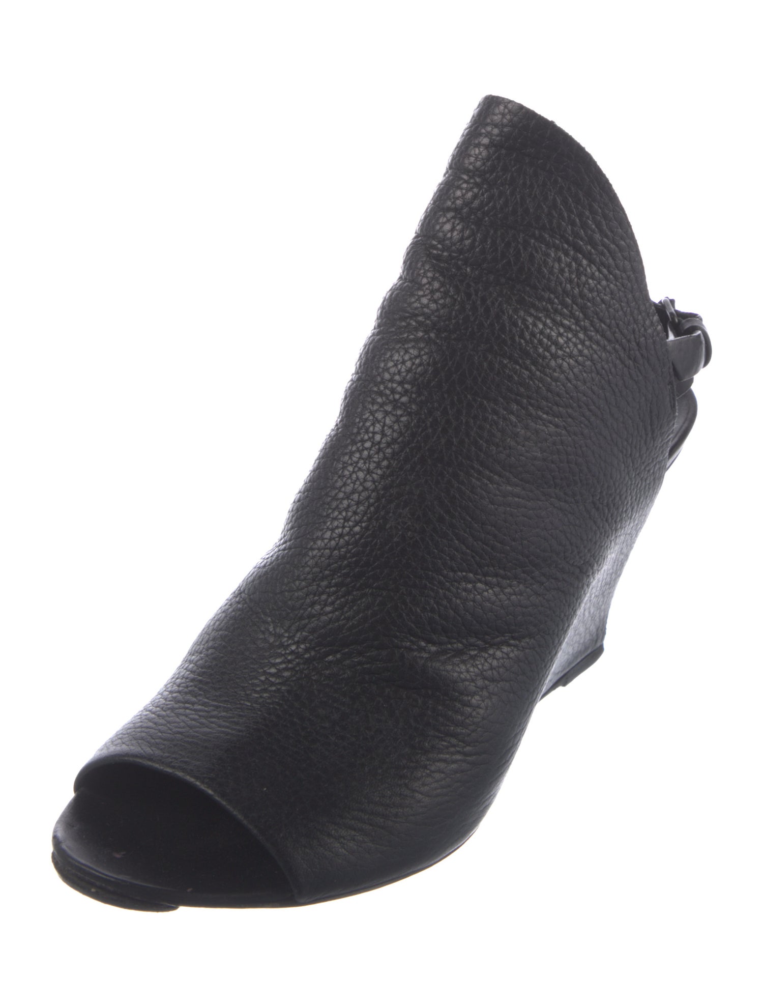 Balenciaga Leather Slingback Pumps