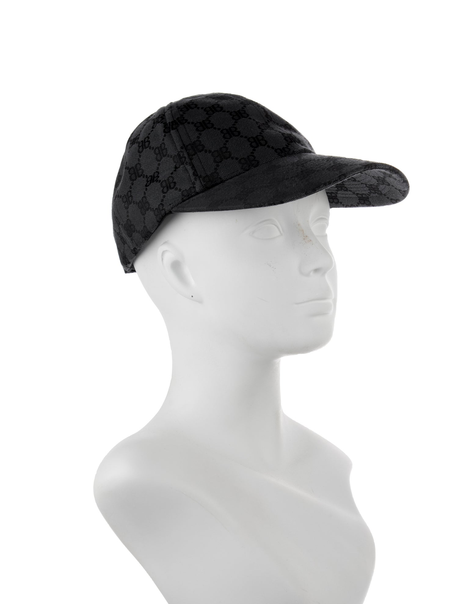 Balenciaga Grey Balenciaga baseball hat. Designer size Small