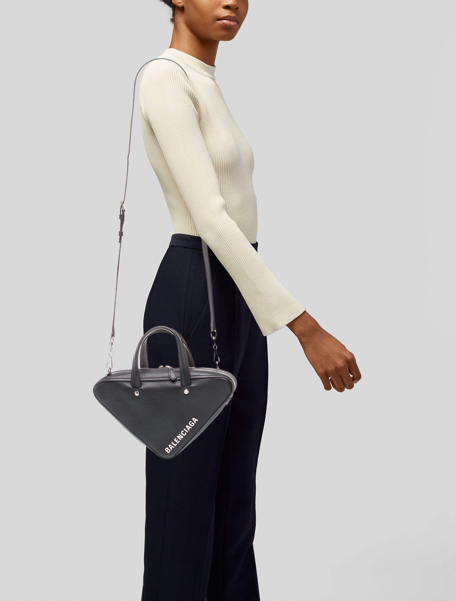 Balenciaga 2023 Le Cagole Medium Duffle Bag - Black Handle Bags