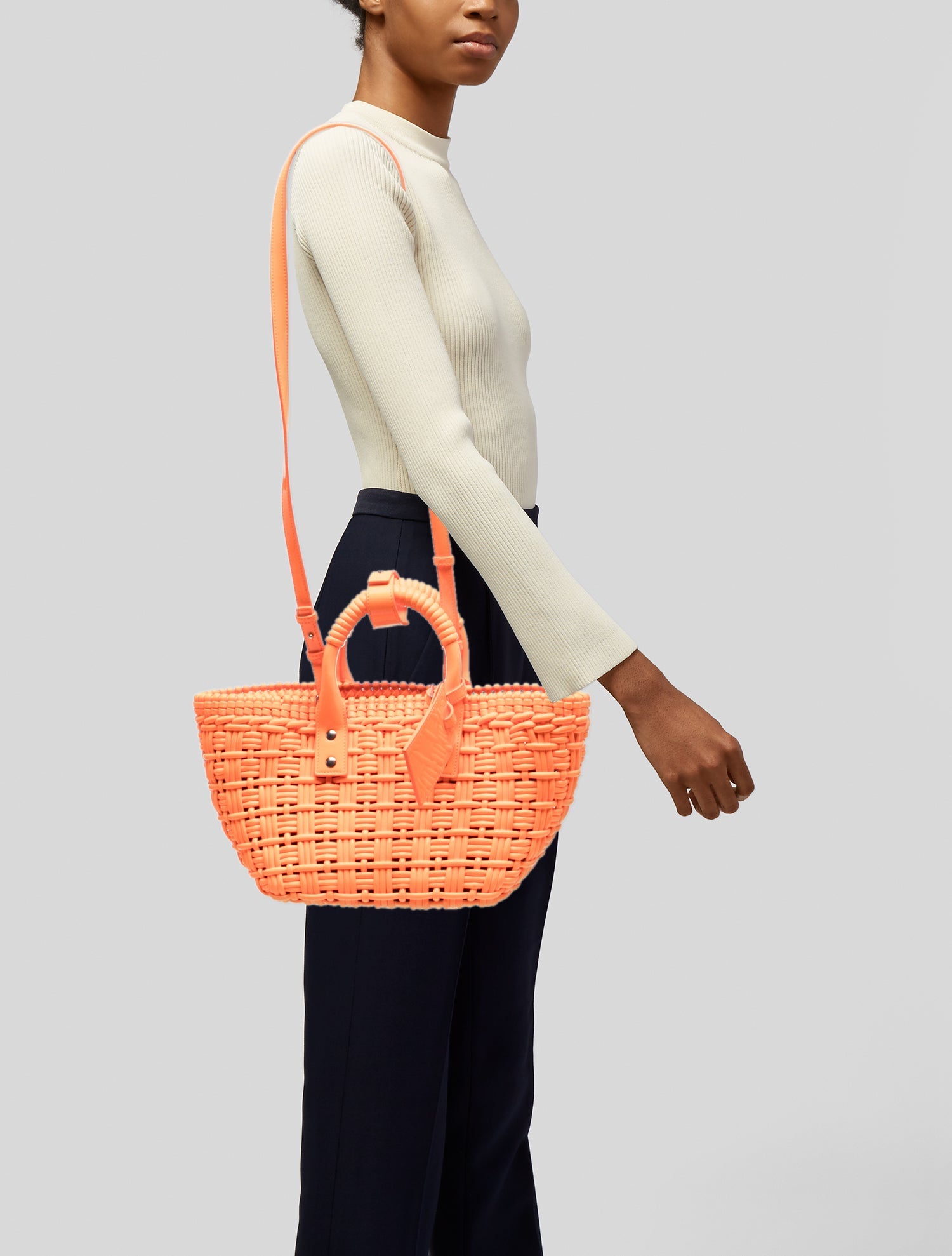 Balenciaga Rubber Bistro xs basket bag - Pink Totes, Handbags