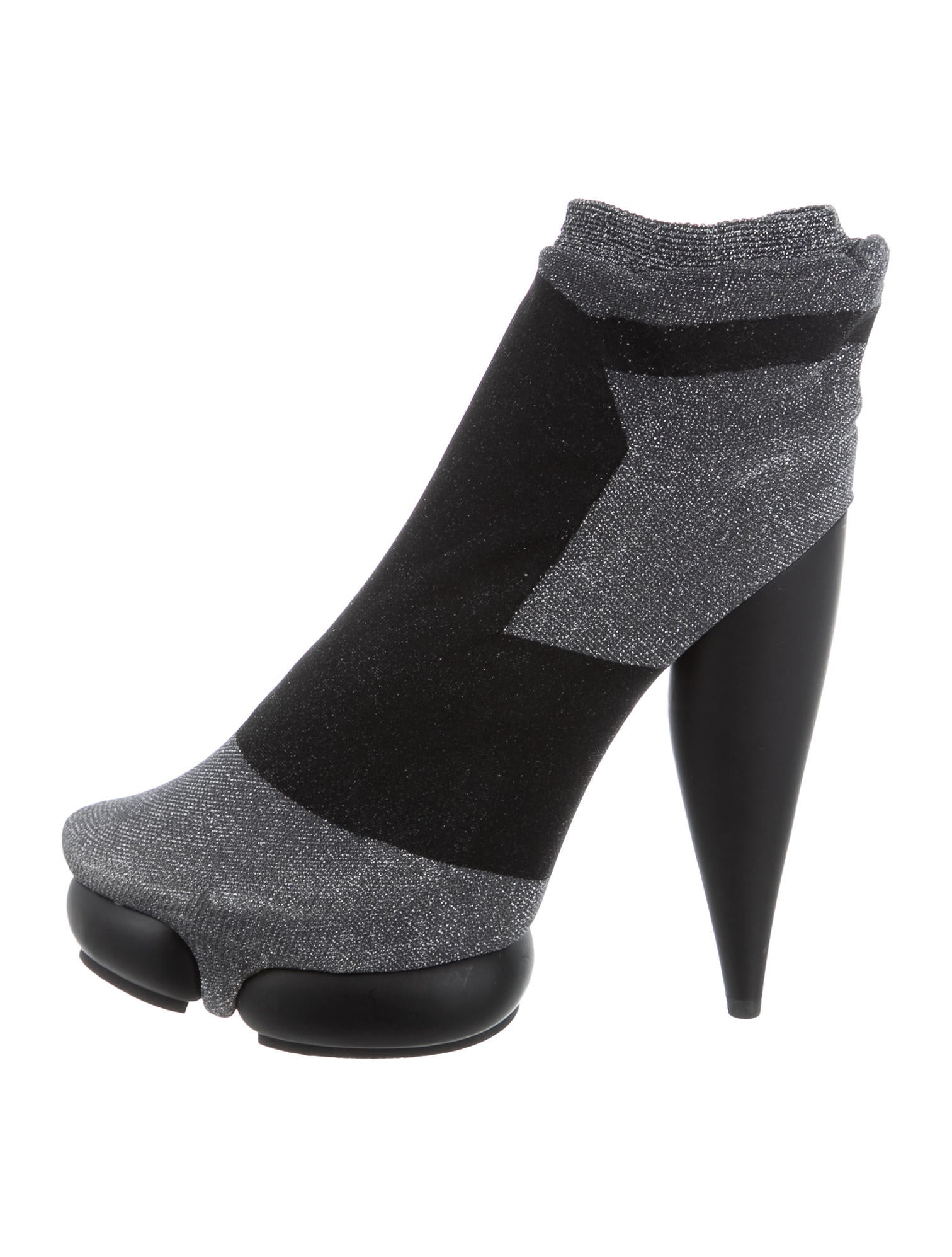 sock boots cheap balenciaga sock ankle boots shoes bal44377 the realreal sock boots cheap balenciaga sock ankle boots shoes bal44377 the realreal