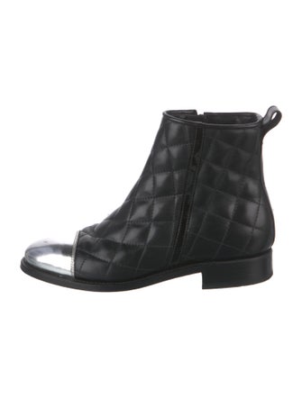 Balmain Quilted Pattern Leather Chelsea Boots