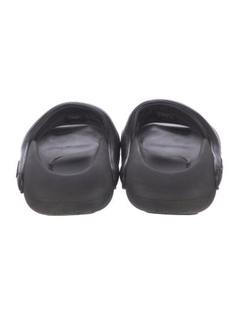 Balmain Quilted Pattern Rubber Slides