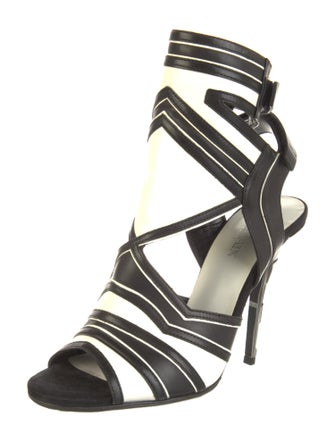 Balmain Leather Colorblock Pattern Pumps