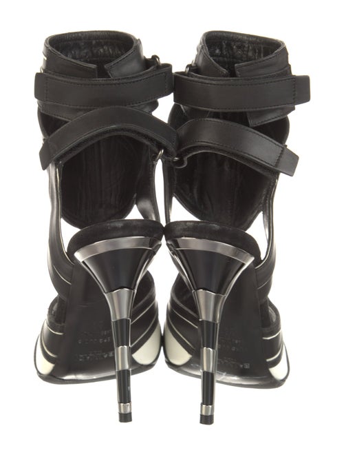 Balmain Leather Colorblock Pattern Pumps