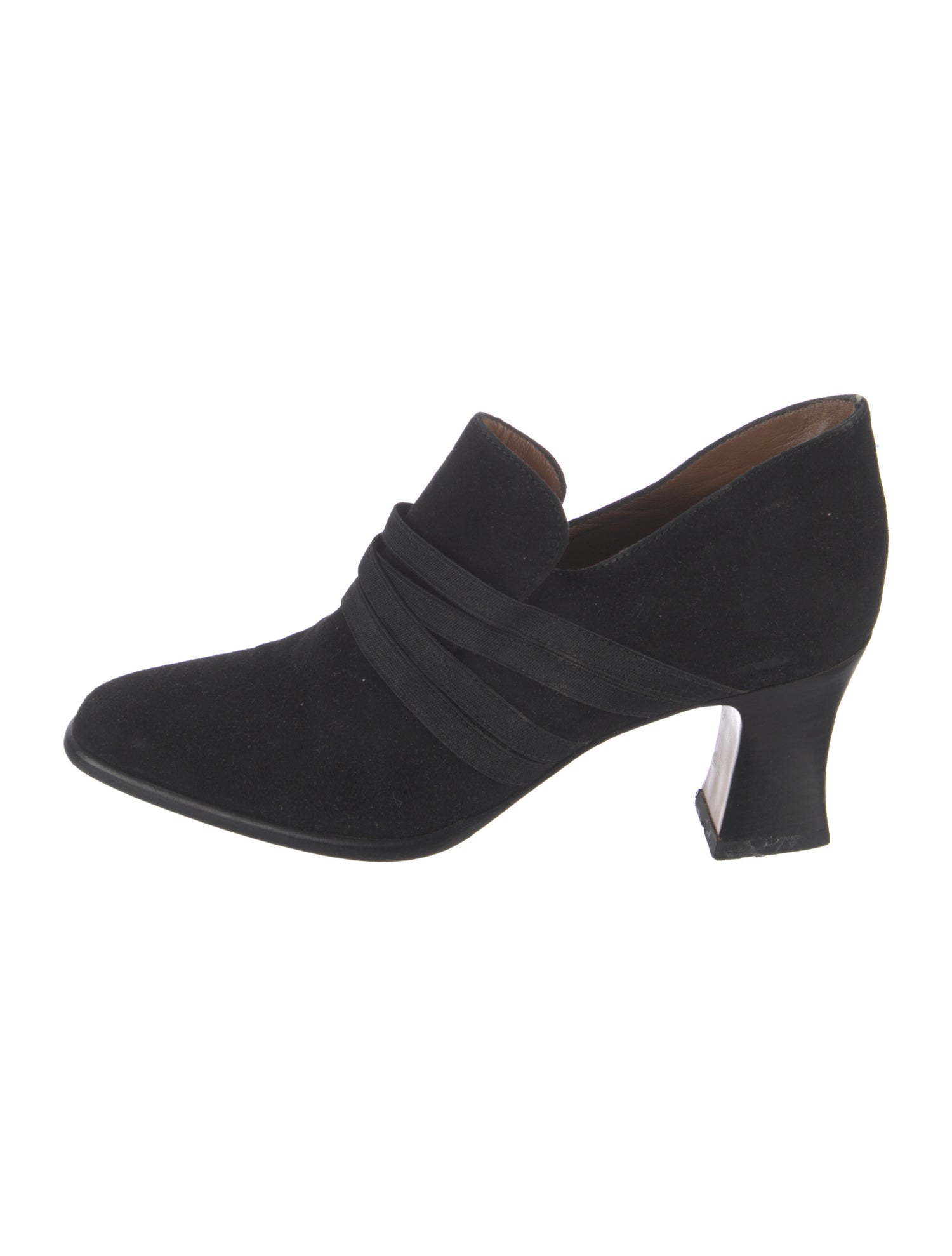 Battaglia Suede Pumps