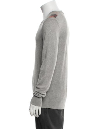 Burberry Brit Nova Check Pattern V-Neck Pullover