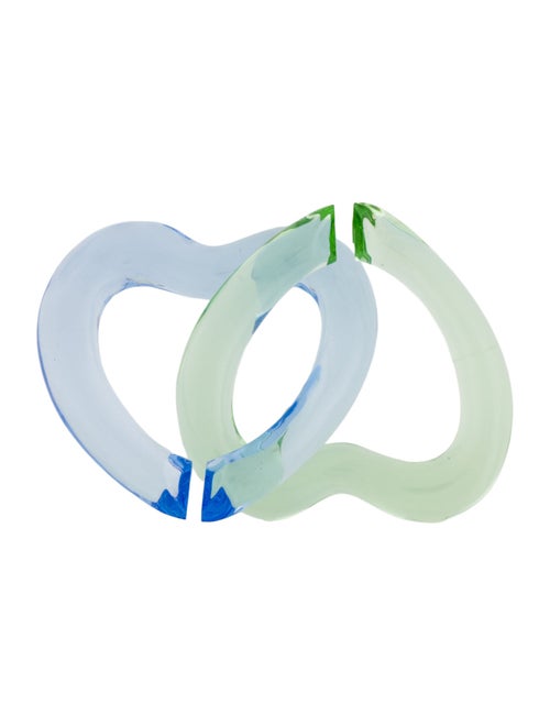 Baccarat Interlocking Hearts Paperweight