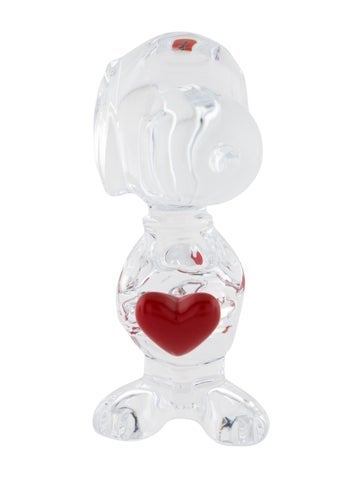 Pre-owned Baccarat Snoopy Holding Heart Figurine