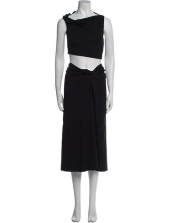 Beaufille Pleated Accents Skirt Set