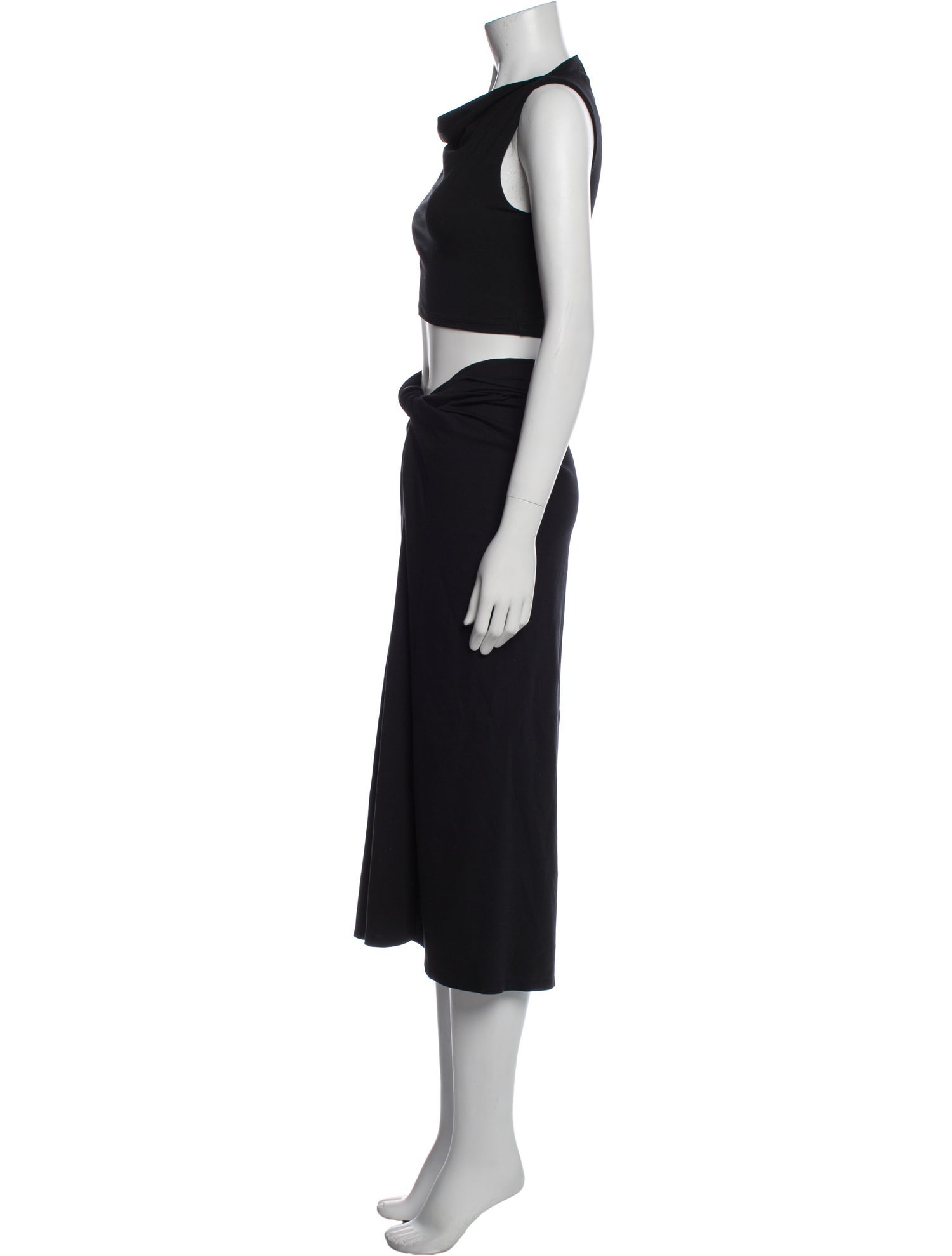 Beaufille Pleated Accents Skirt Set