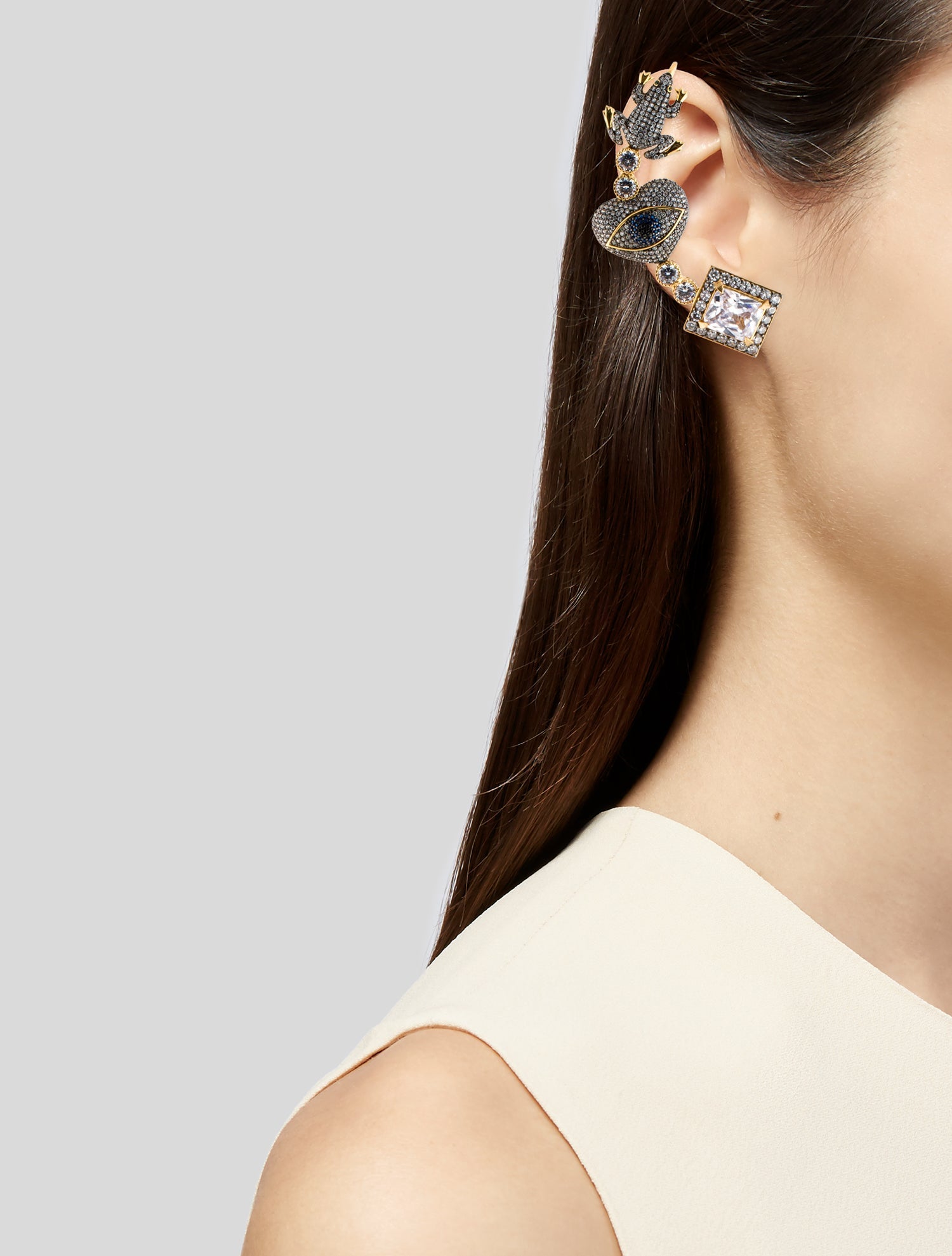 Begüm Khan Cubic Zirconia Ear Cuff Single Earring