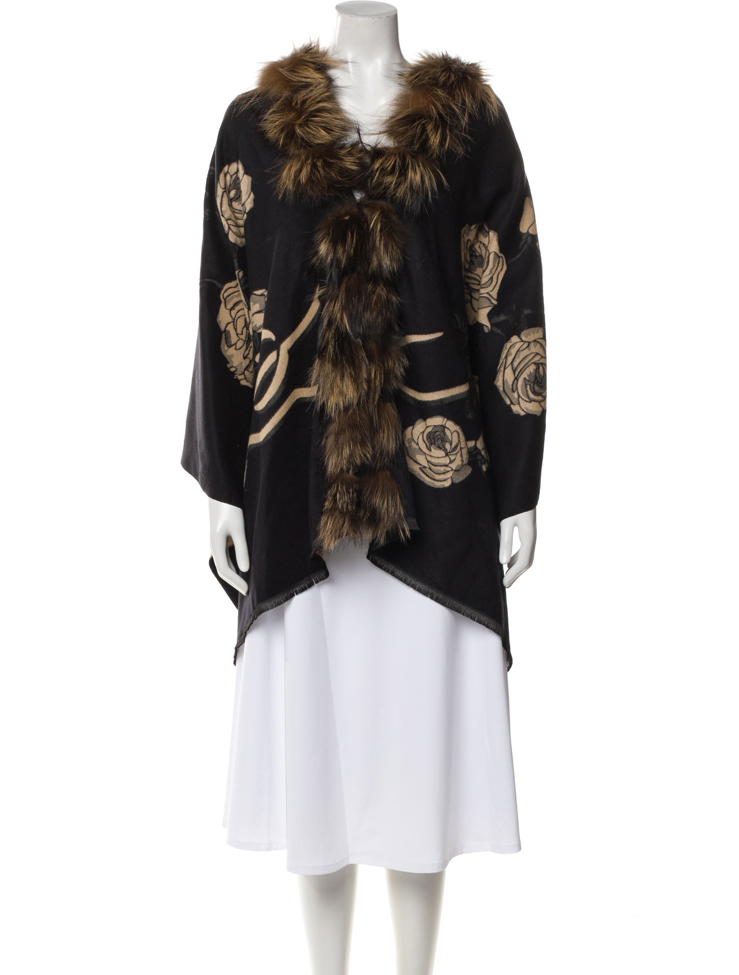 Belle Fare Wool Floral Print Shawl
