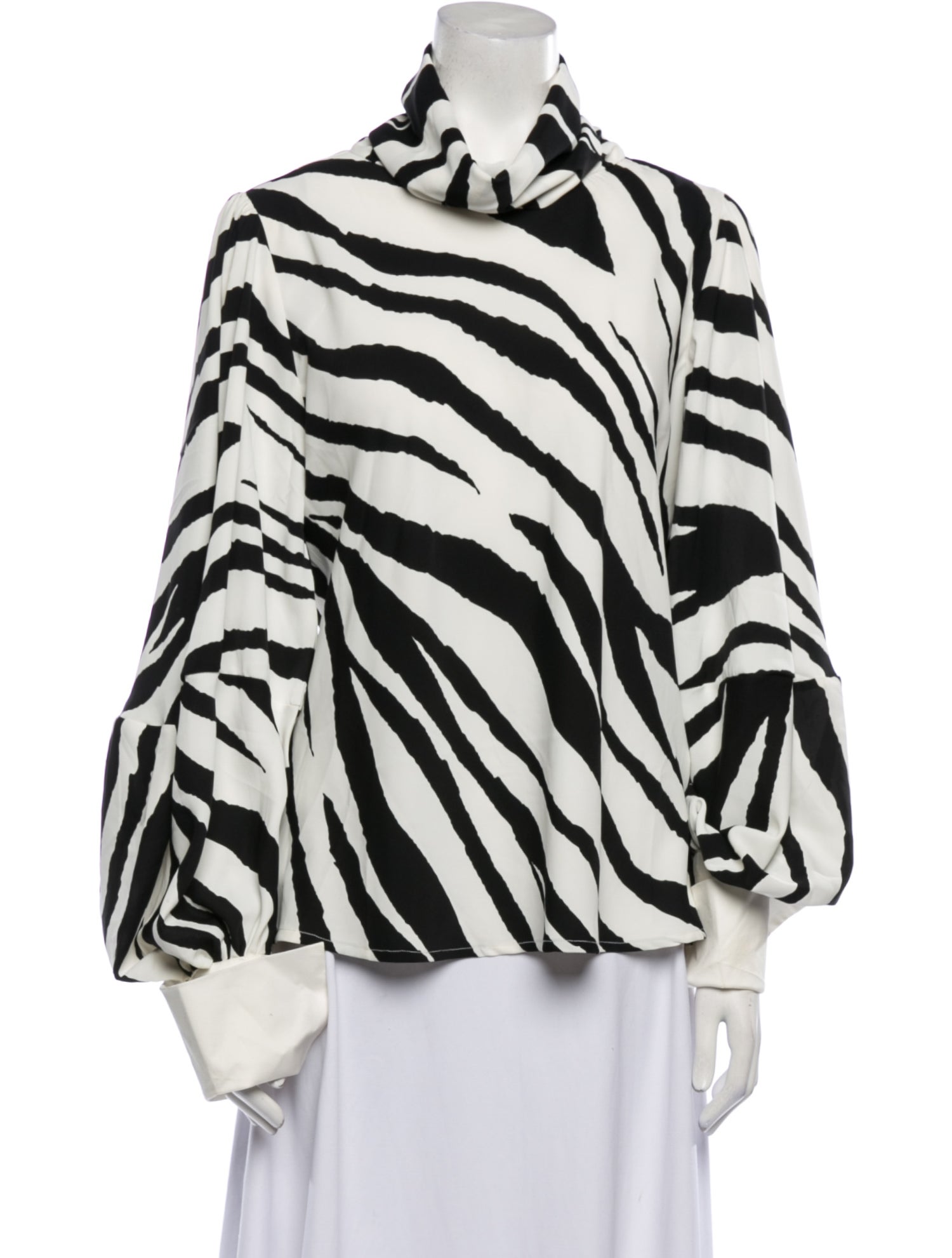 Beulah London Beulah Animal Print Long Sleeve ButtonUp Top Black