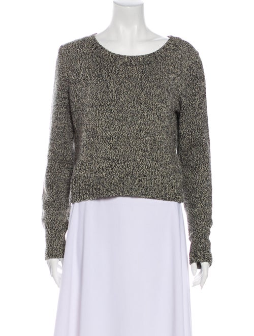Bill Blass Scoop Neck Sweater
