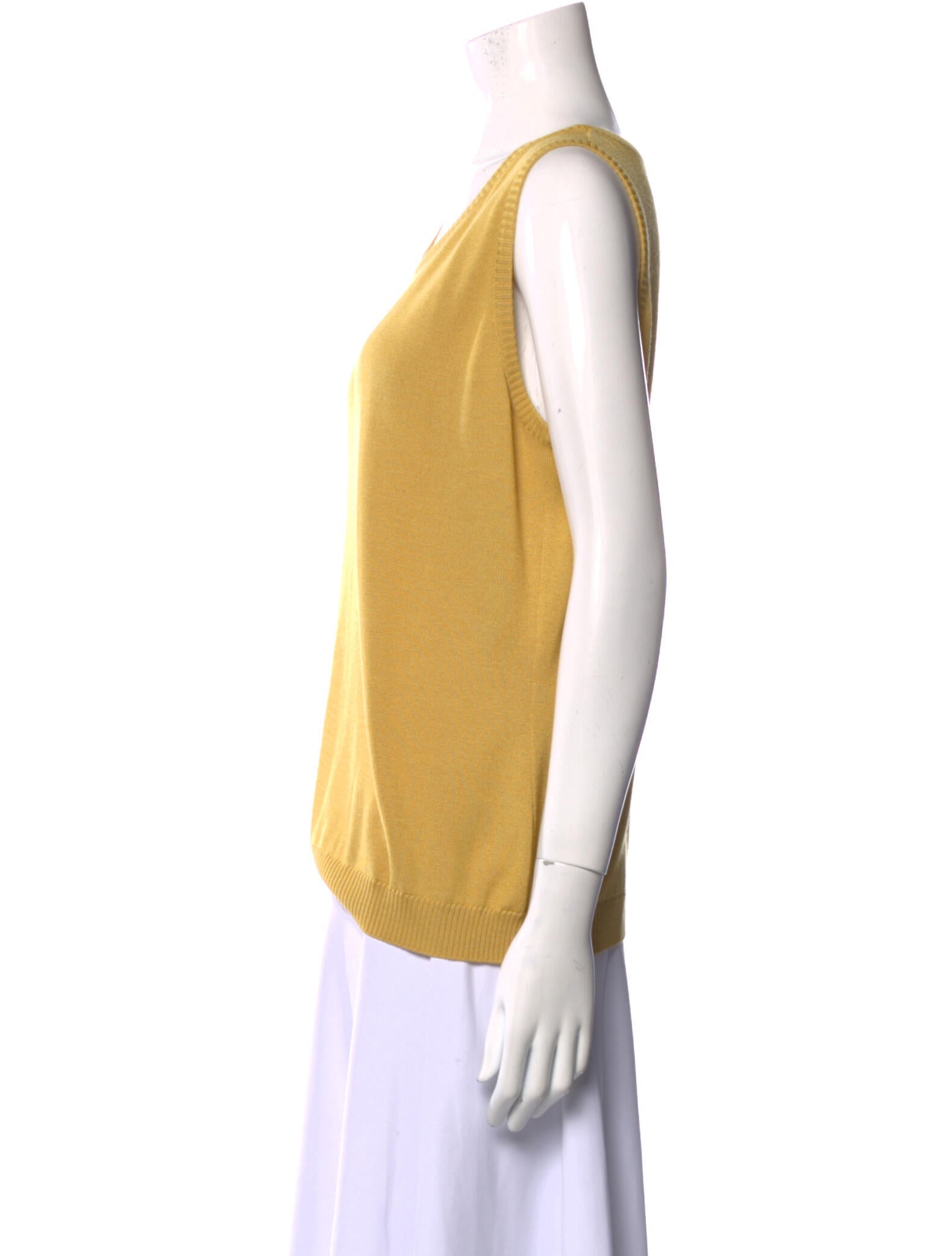 Bill Blass Vintage Late 1980's - Early 1990's Sweater