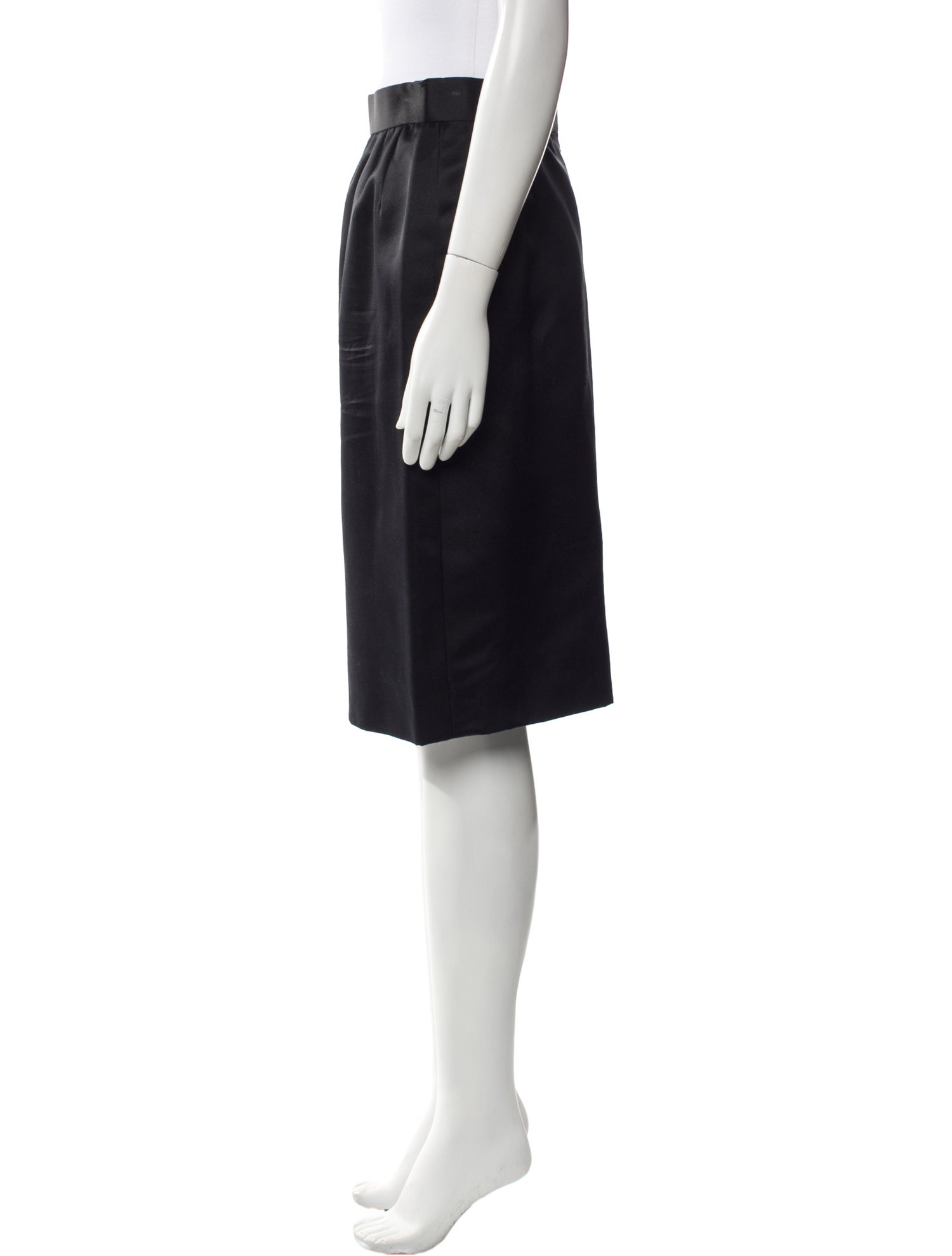 Bill Blass Knee-Length Skirt