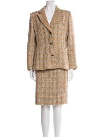 Bill Blass Tweed Pattern Skirt Suit