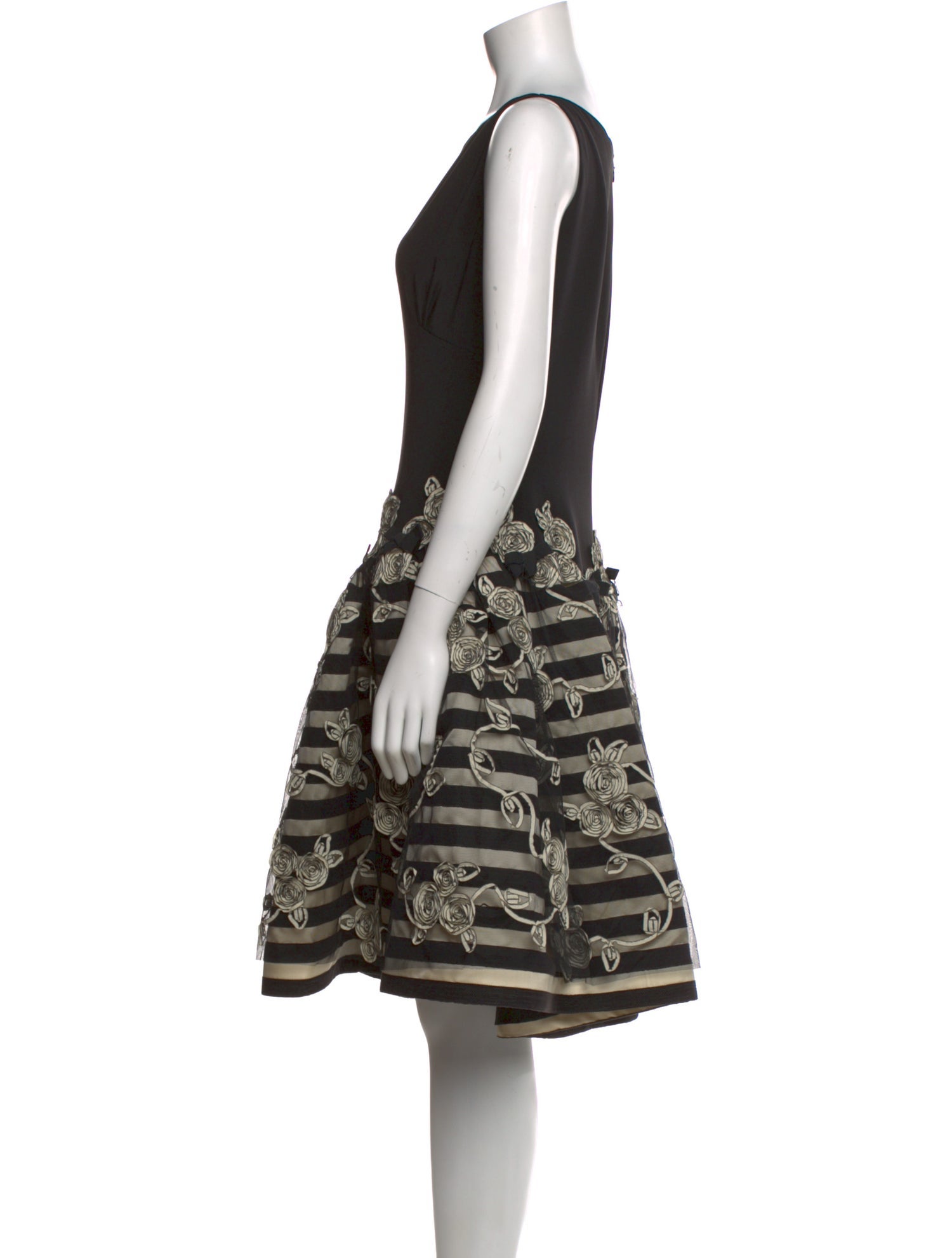 Bill Blass Printed Midi Length Dress