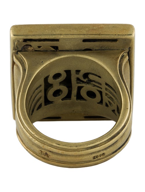 Kieselstein-Cord 18K Diamond Women of The World Cocktail Ring