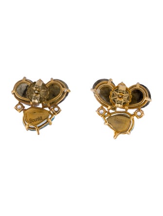 Bounkit Stud Earrings