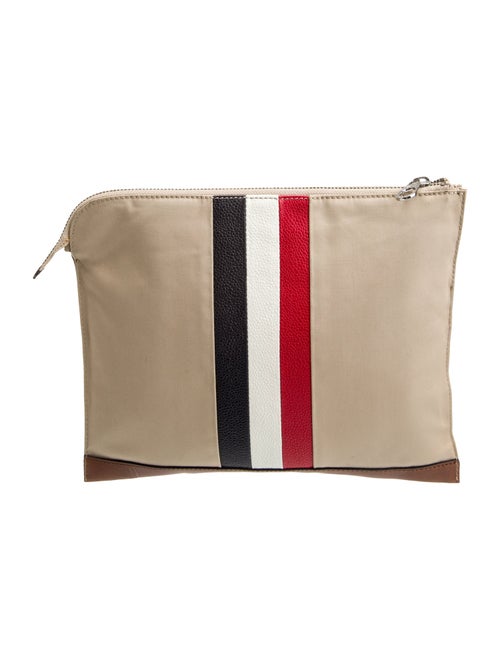 Black Fleece Canvas Portfolio