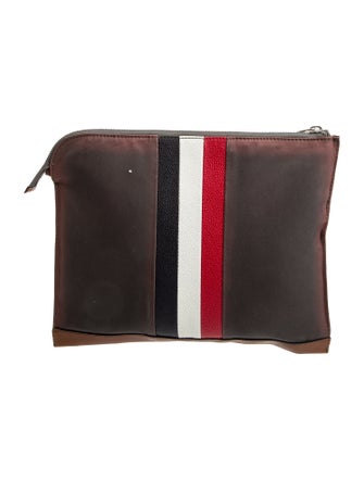 Black Fleece Canvas Portfolio