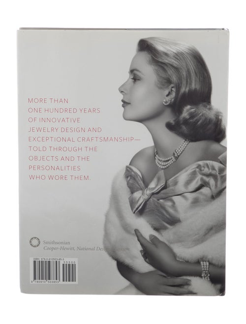 Book Set in Style: The Jewelry of Van Cleef & Arpels