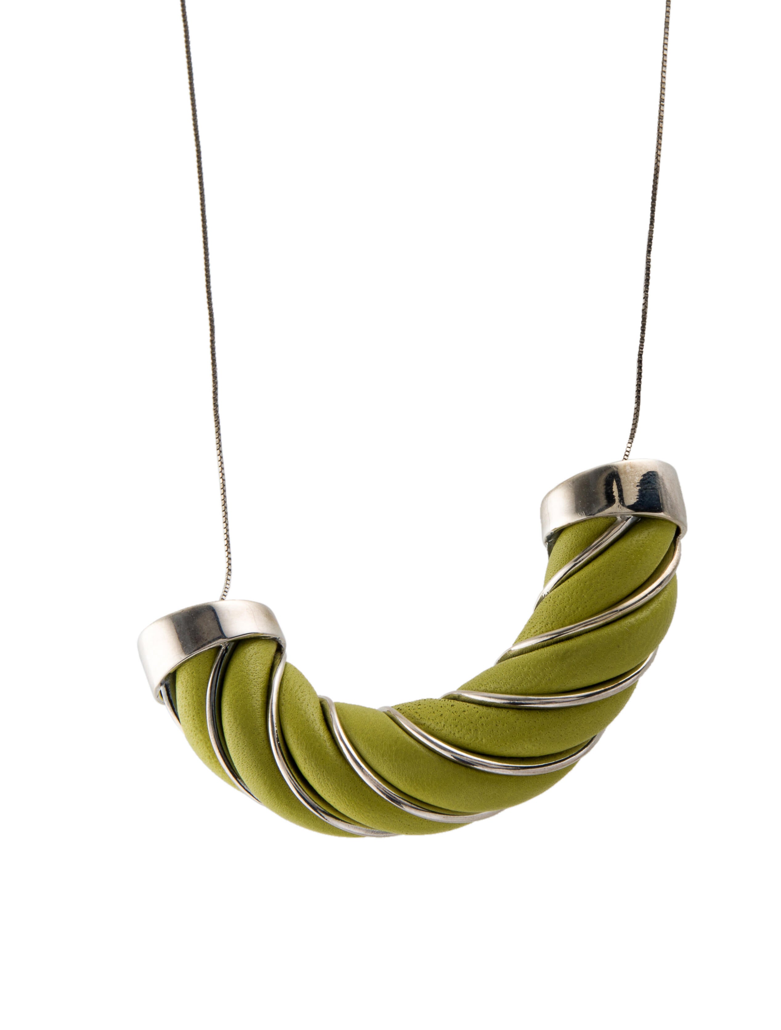 ネックレス・ペンダント BOTTEGA VENETA SS20 LEATHER NECKLACE (617678_VE3M12234) Bottega Veneta Twisted Leather Pendant Necklace - Green