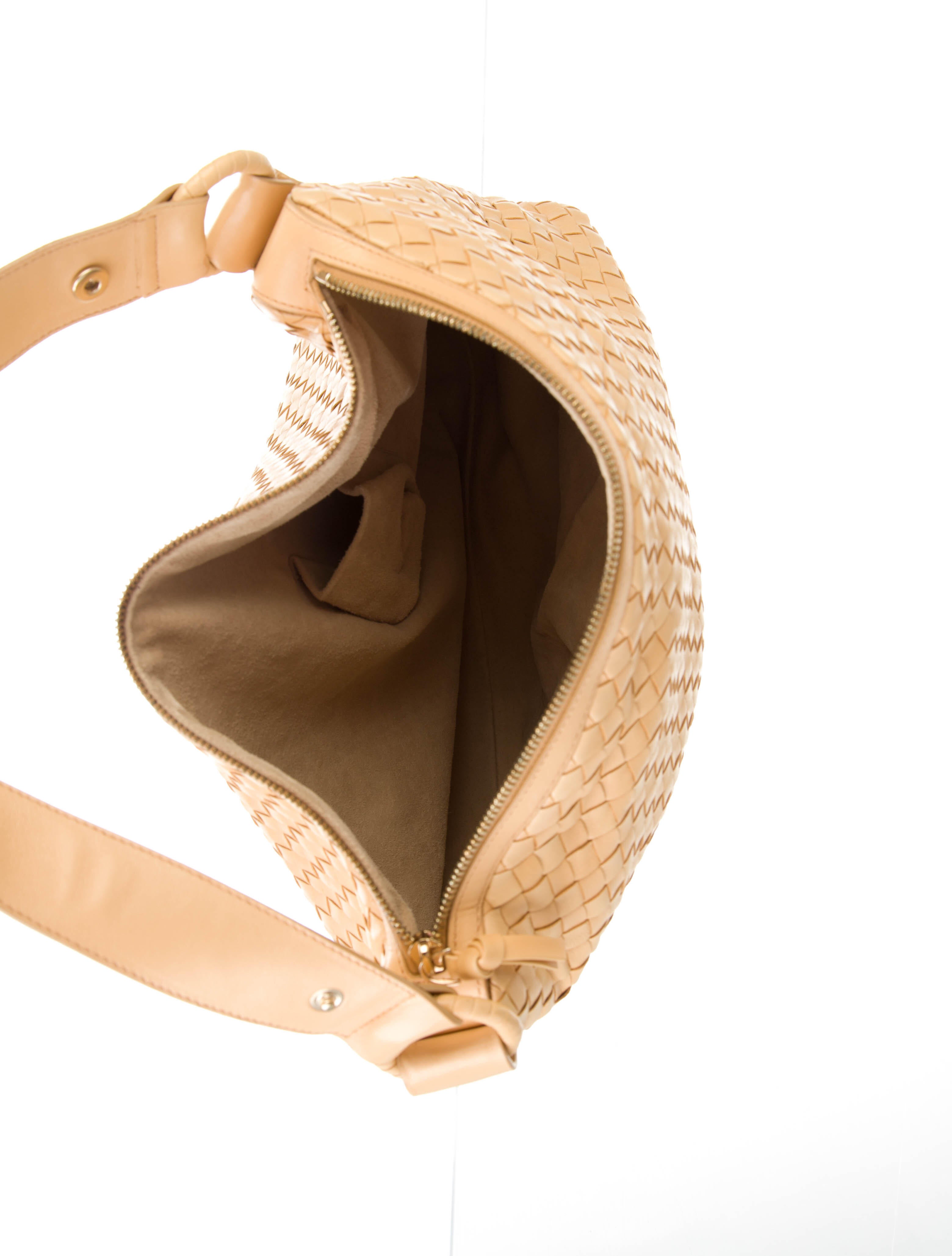 Bottega Veneta Intrecciato Medium Zip Shoulder Bag