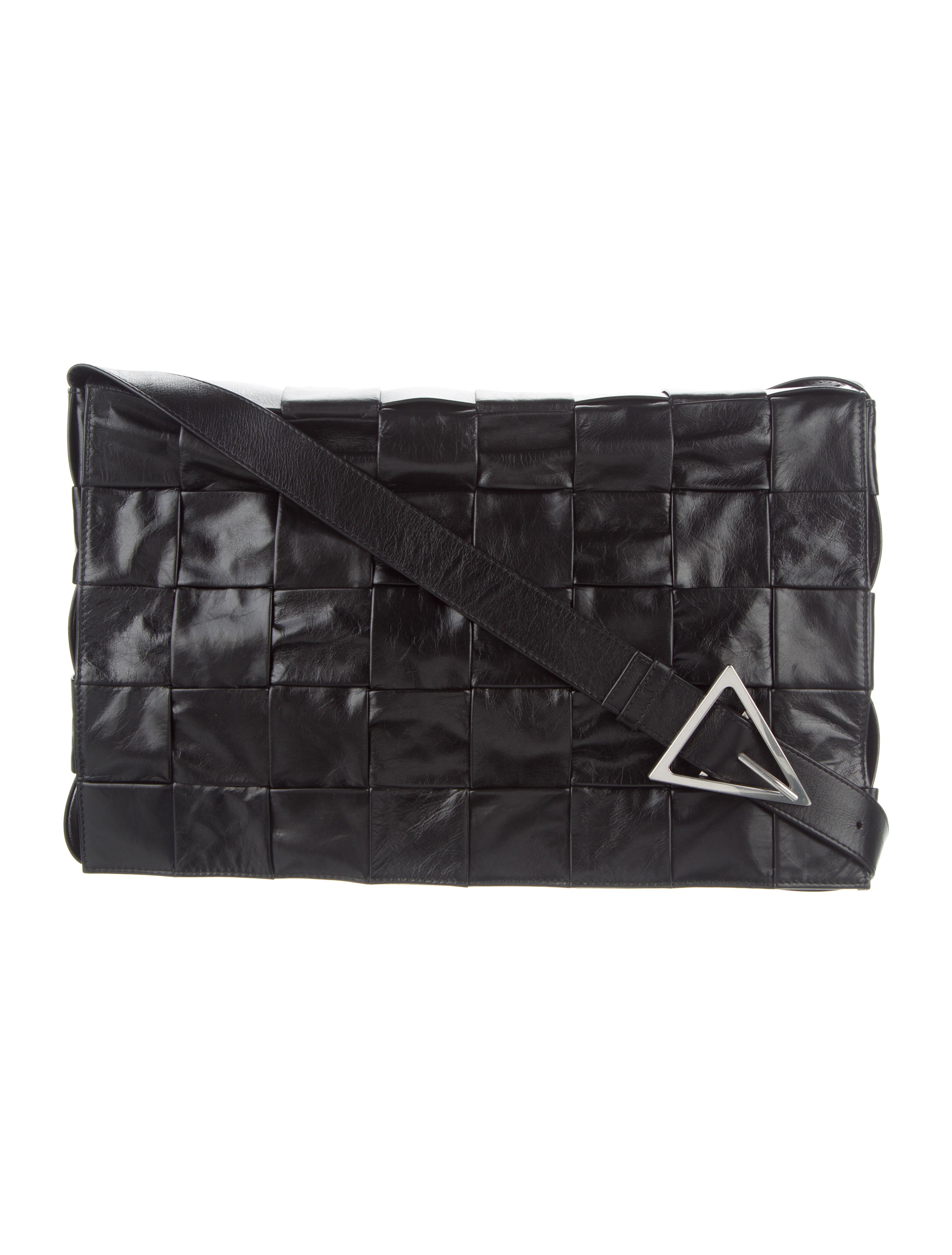 Bottega Veneta Maxi Cassette Messenger Bag - Black Messenger