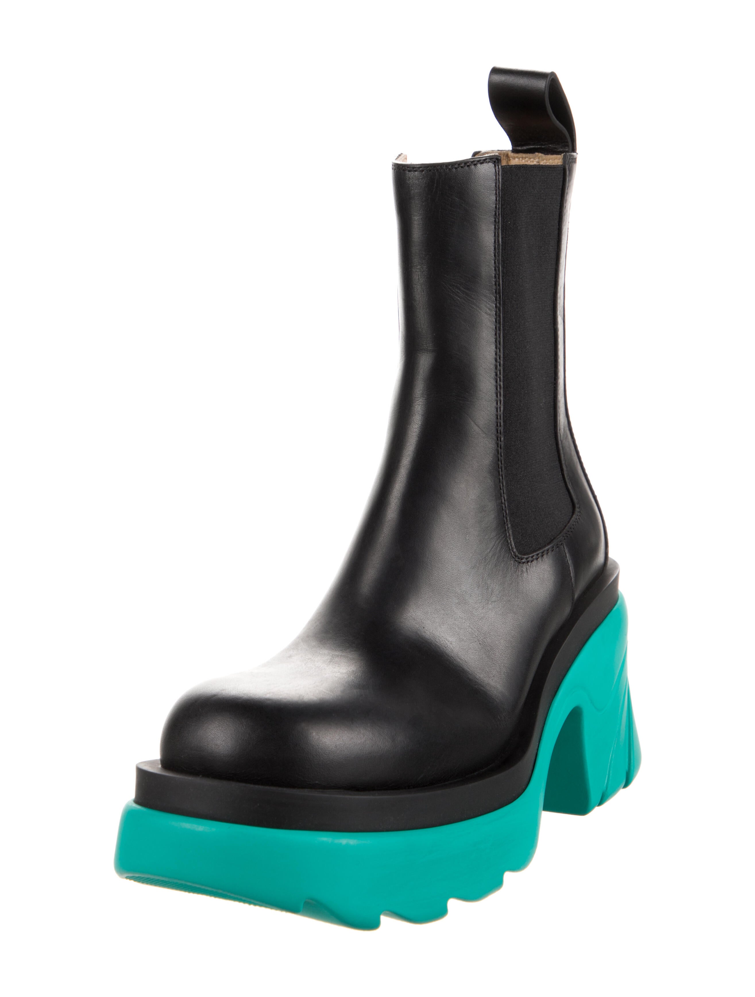 Bottega Veneta Leather Chelsea Boots w/ Tags