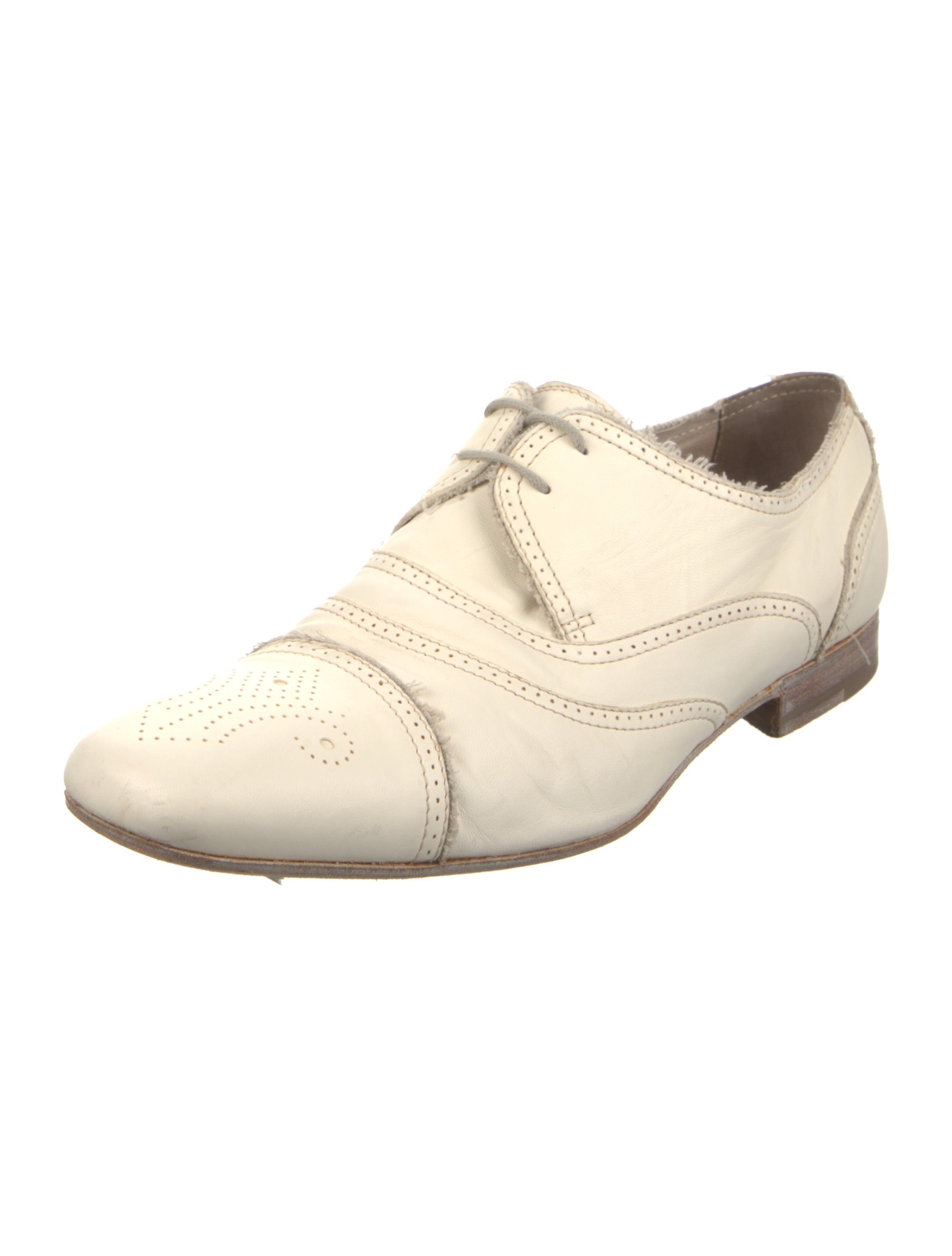 Bottega Veneta Leather Raw-Edge Trim Brogues