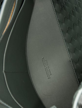 Bottega Veneta Intrecciato Andiamo Medium