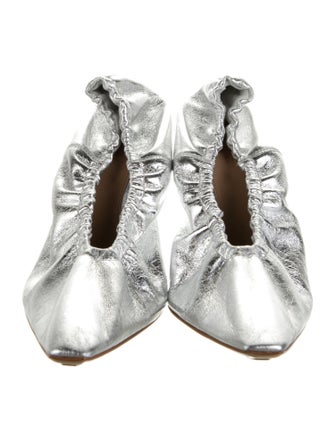 Bottega Veneta Leather Slingback Pumps