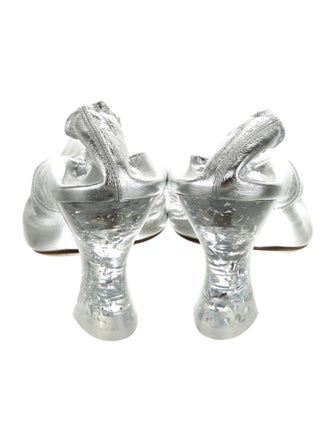 Bottega Veneta Leather Slingback Pumps