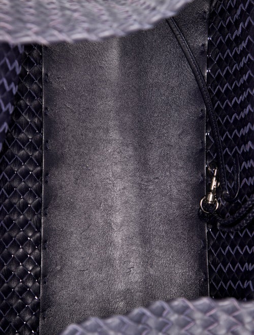 Bottega Veneta Intrecciato Cabat