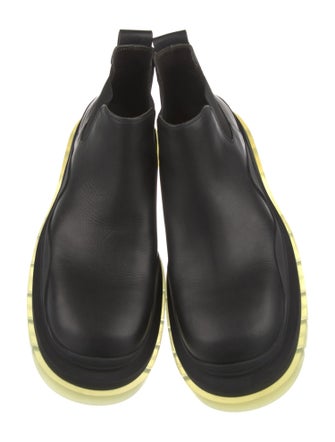 Bottega Veneta Leather Chelsea Boots