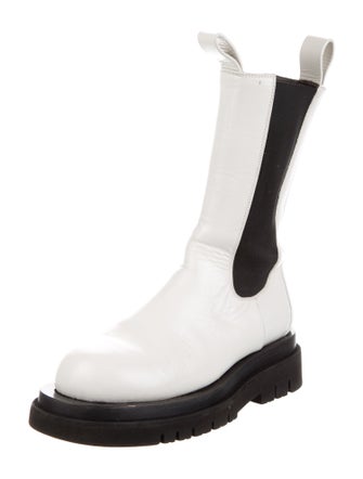 Bottega Veneta Leather Chelsea Boots
