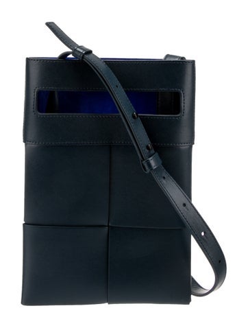 Bottega Veneta Crossbody Bags Intrecciato Cassette
