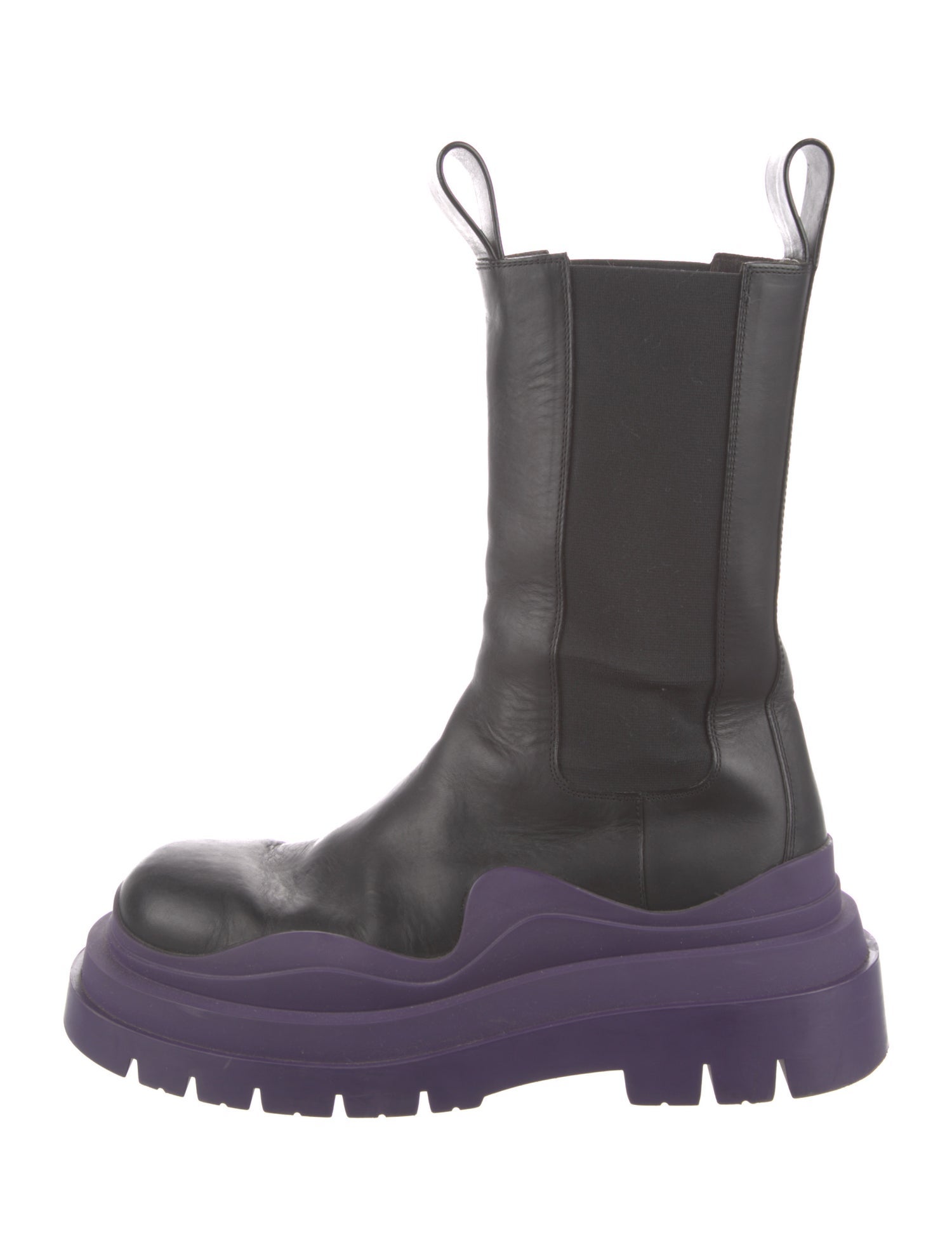 Bottega Veneta Leather Chelsea Boots