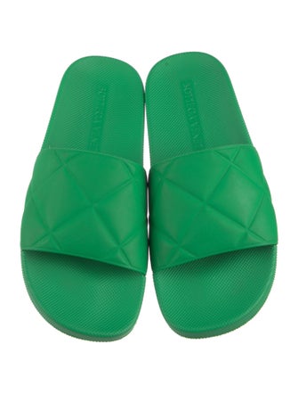 Bottega Veneta Quilted Pattern Rubber Slides