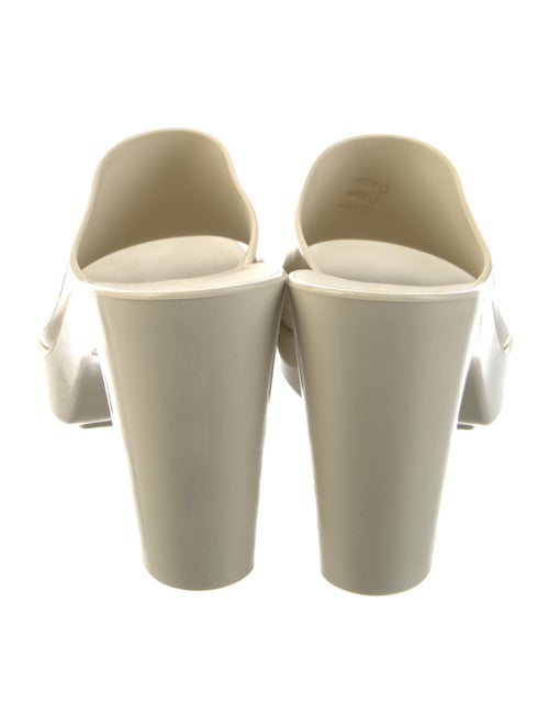 Bottega Veneta Rubber Slides