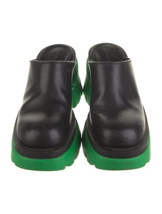 Bottega Veneta Leather Slides