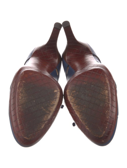Bottega Veneta Leather Cutout Accent Pumps
