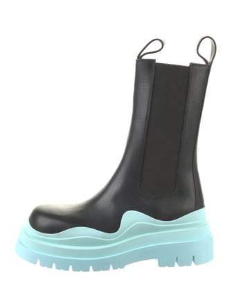Bottega Veneta Leather Chelsea Boots
