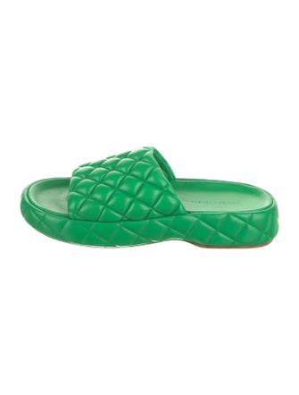 Bottega Veneta Quilted Pattern Leather Slides