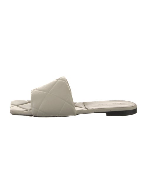 Bottega Veneta Quilted Pattern Leather Slides