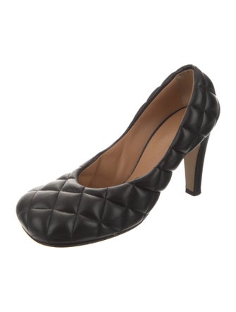 Bottega Veneta Quilted Pattern Leather Pumps